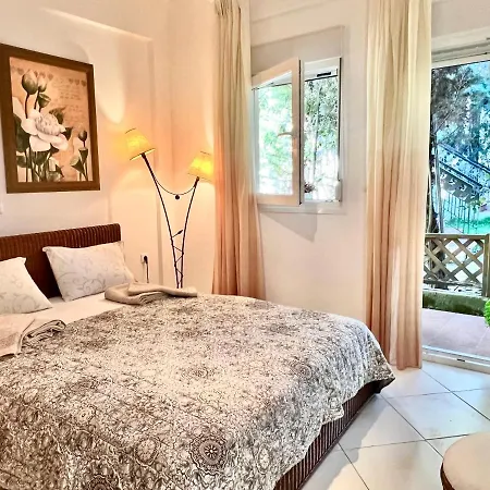 The Almond Tree Villa Никити Экстерьер фото